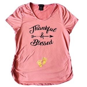 Violet & Ruby Maternity Thankful and Blessed Footprint Short Sleeve XL